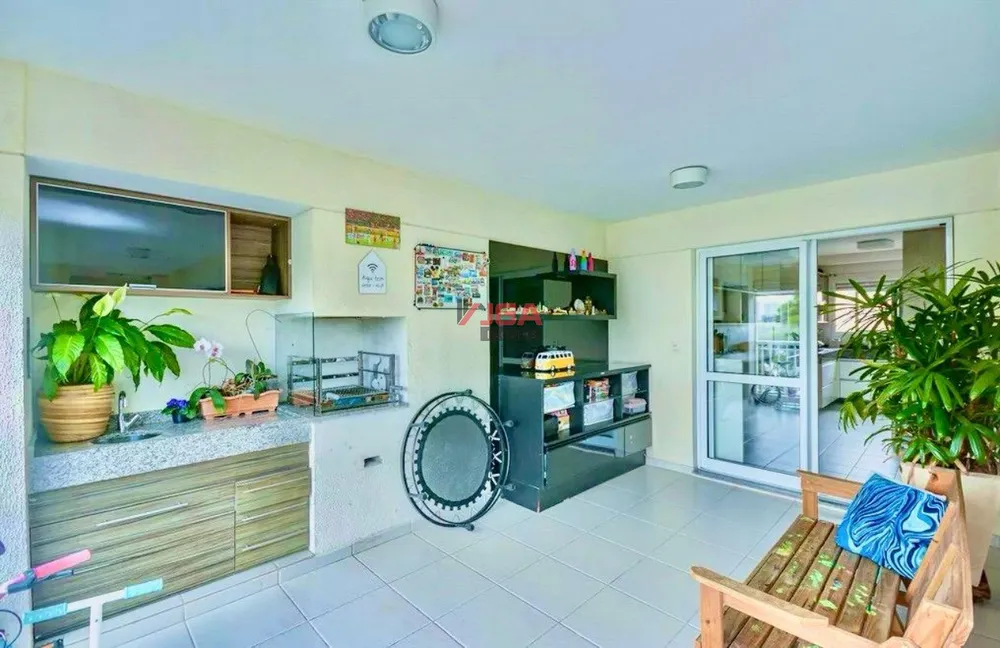 Apartamento, 3 quartos, 181 m² - Foto 2
