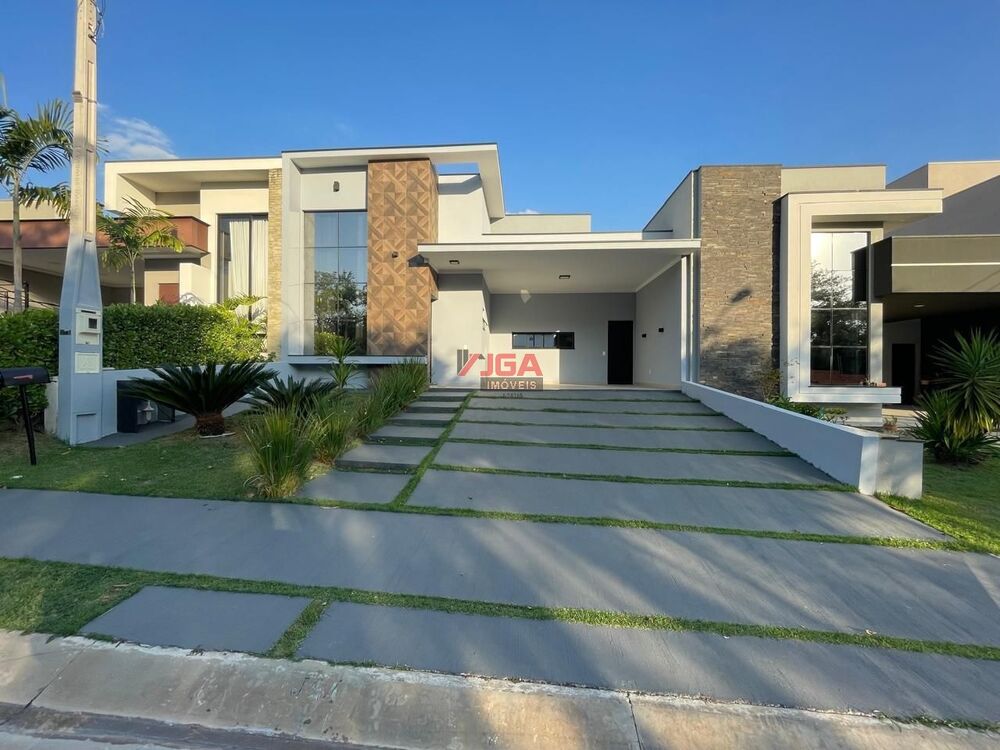Casa de Condomínio à venda e aluguel com 3 quartos, 250m² - Foto 1