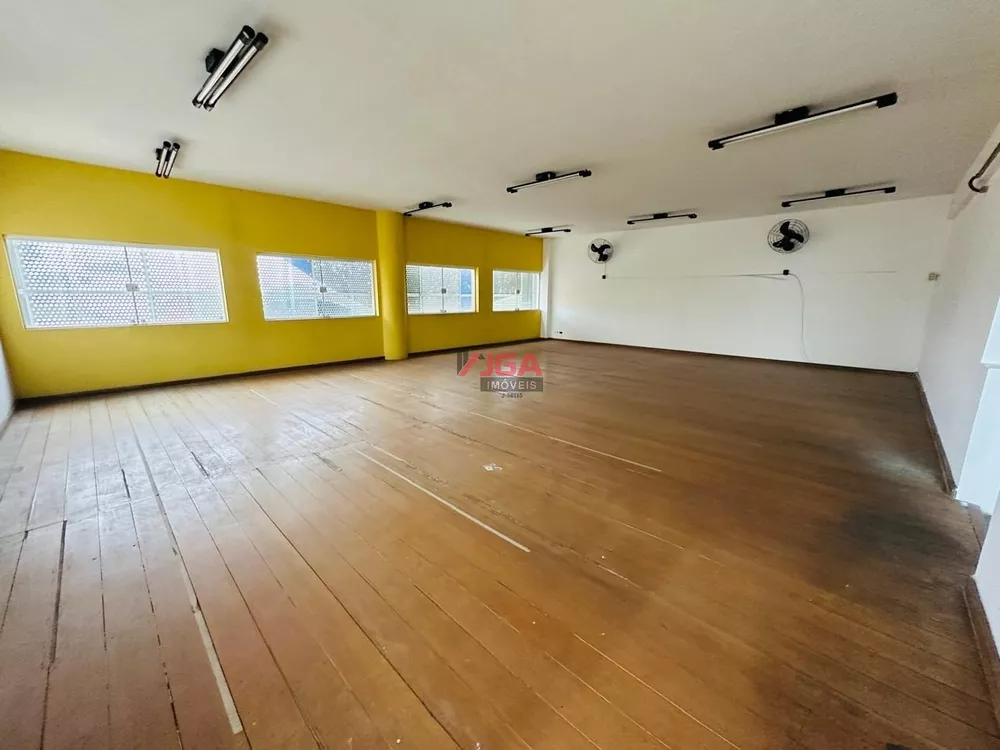 Sala-Conjunto, 1346 m² - Foto 1
