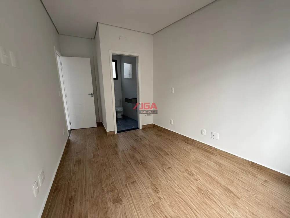 Casa, 3 quartos, 135 m² - Foto 4