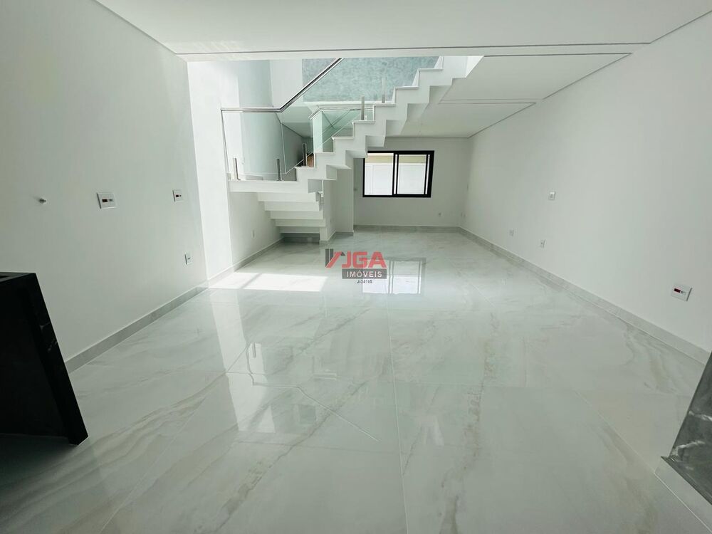 Sobrado, 3 quartos, 135 m² - Foto 1
