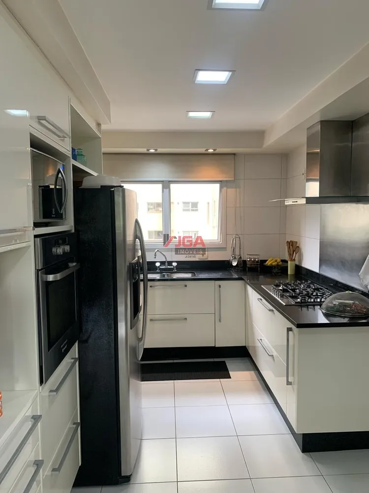 Apartamento, 3 quartos, 206 m² - Foto 7