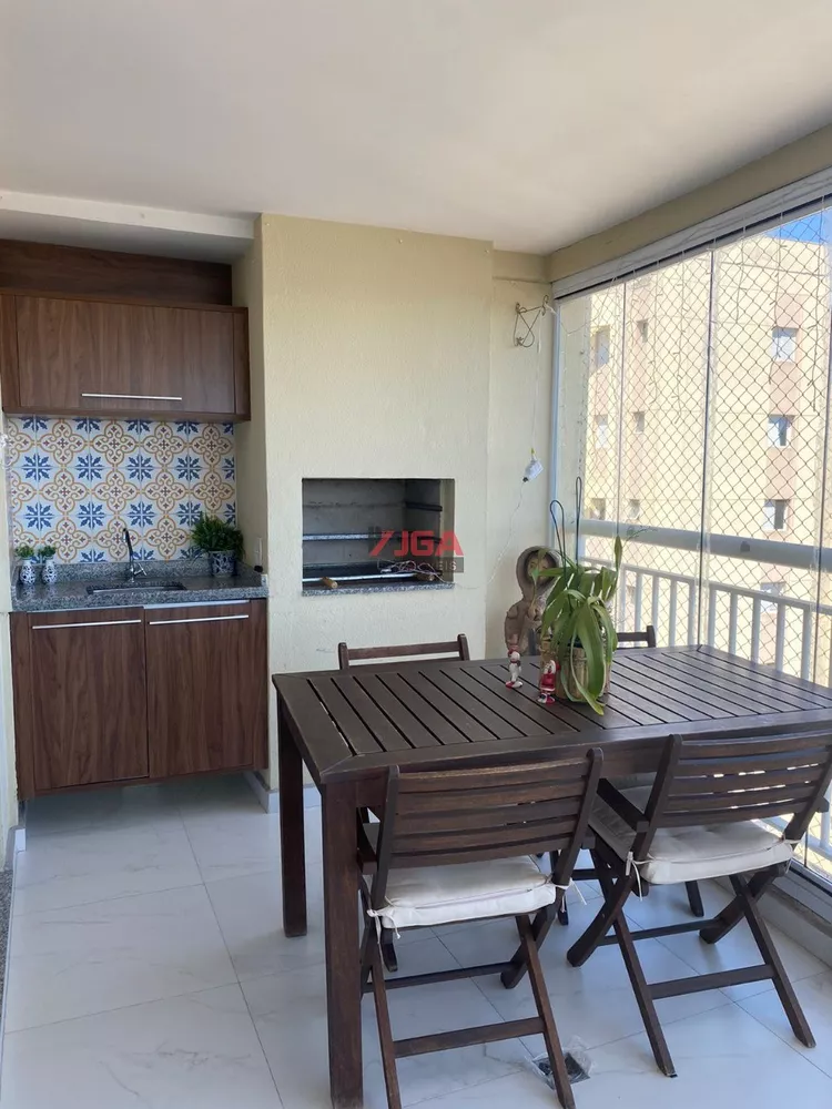 Apartamento à venda com 3 quartos, 107m² - Foto 2