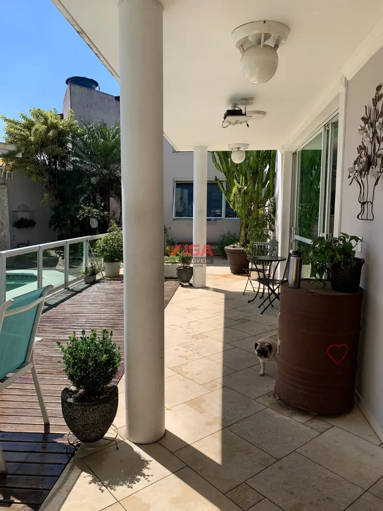 Sobrado, 4 quartos, 291 m² - Foto 2