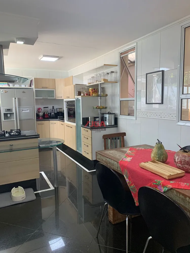 Sobrado, 4 quartos, 291 m² - Foto 8