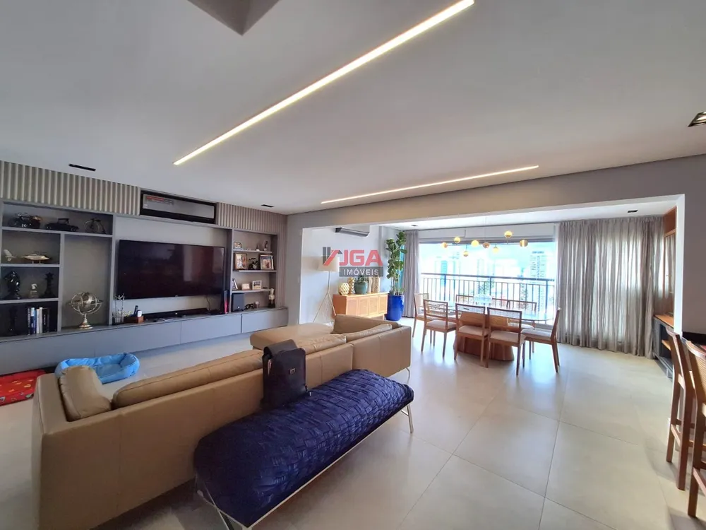 Cobertura, 3 quartos, 300 m² - Foto 1