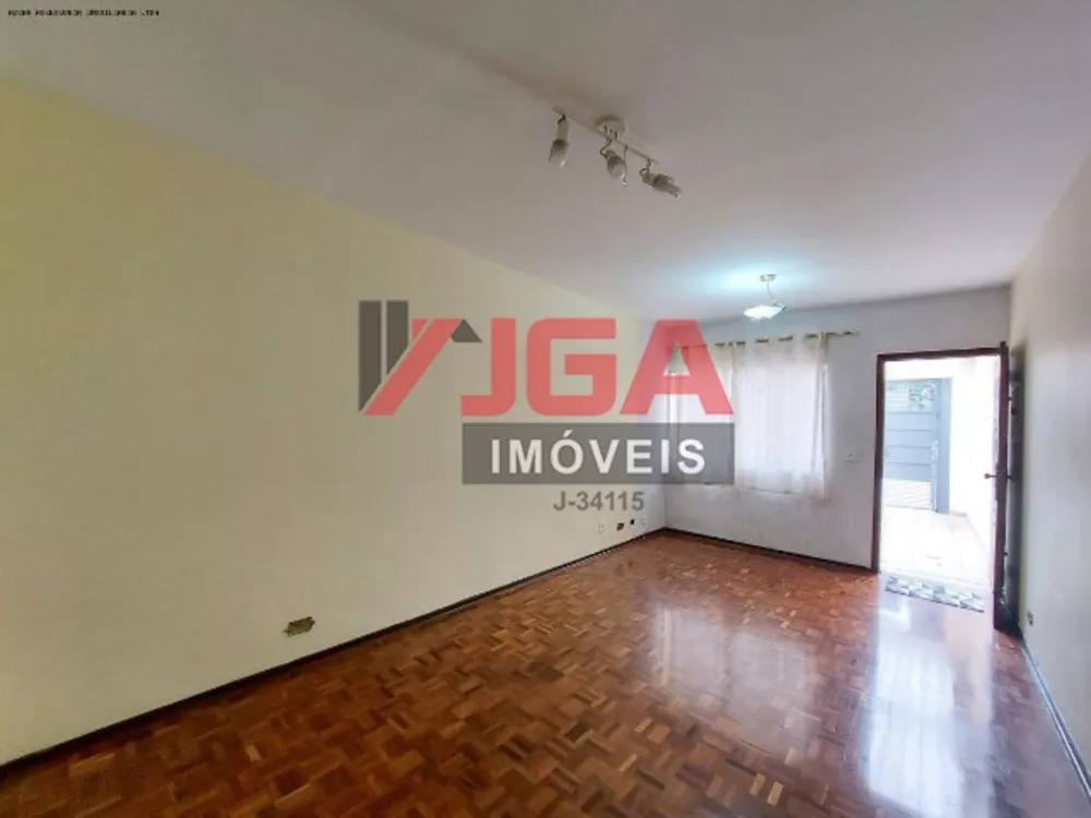 Casa à venda com 2 quartos, 103m² - Foto 2