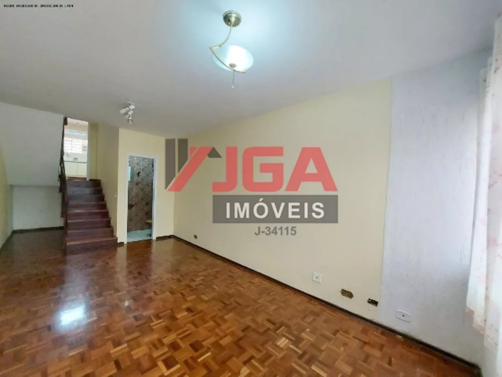 Casa à venda com 2 quartos, 103m² - Foto 3