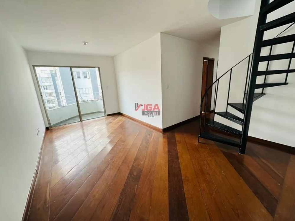 Cobertura à venda com 3 quartos, 138m² - Foto 2