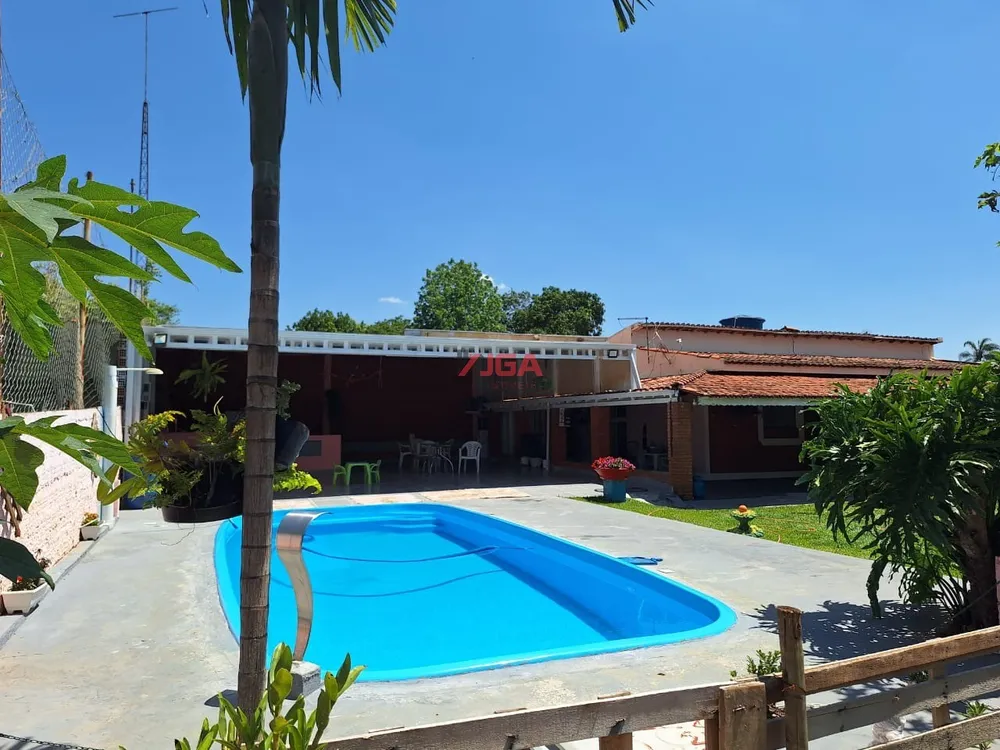 Chácara, 3 quartos, 1500 m² - Foto 1
