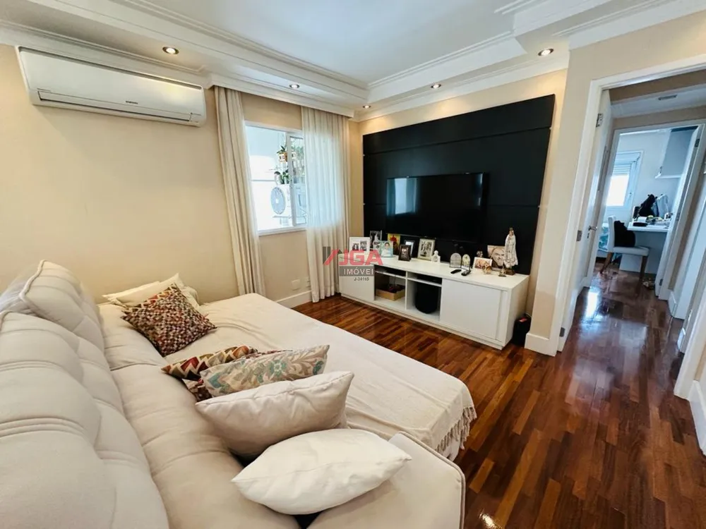 Apartamento, 3 quartos, 132 m² - Foto 4