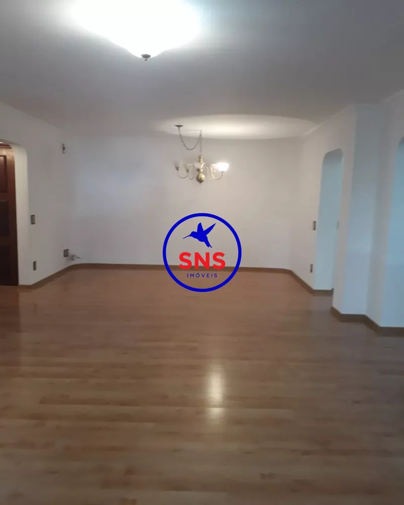 Apartamento à venda com 4 quartos, 215m² - Foto 4