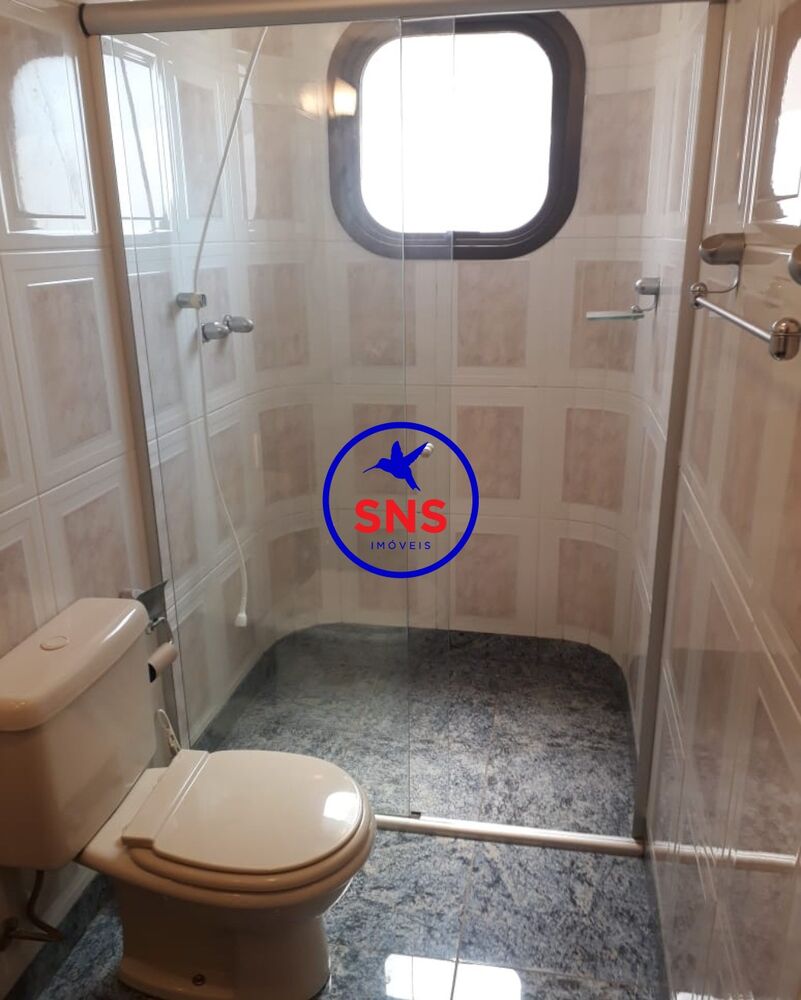 Apartamento à venda com 4 quartos, 215m² - Foto 1