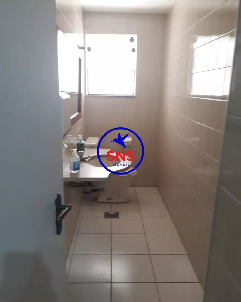 Apartamento à venda com 4 quartos, 215m² - Foto 7
