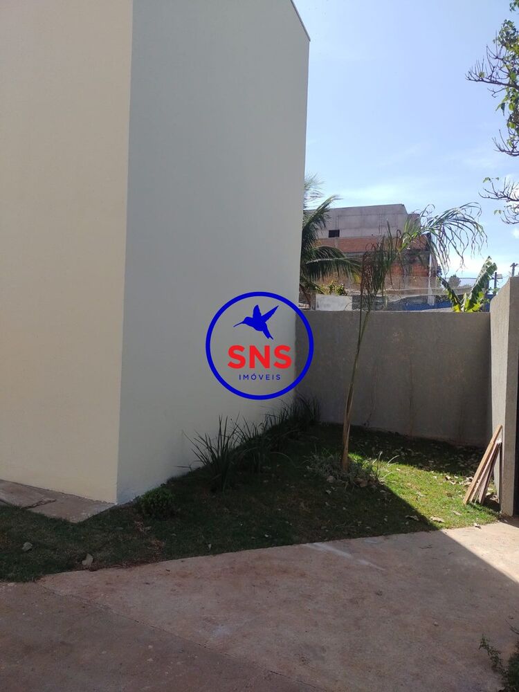 Casa de Condomínio à venda com 2 quartos, 63m² - Foto 4