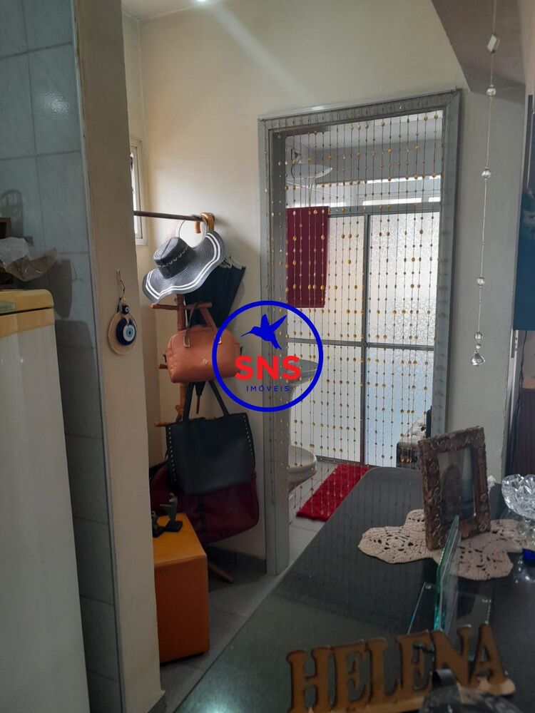 Apartamento à venda com 1 quarto, 34m² - Foto 2
