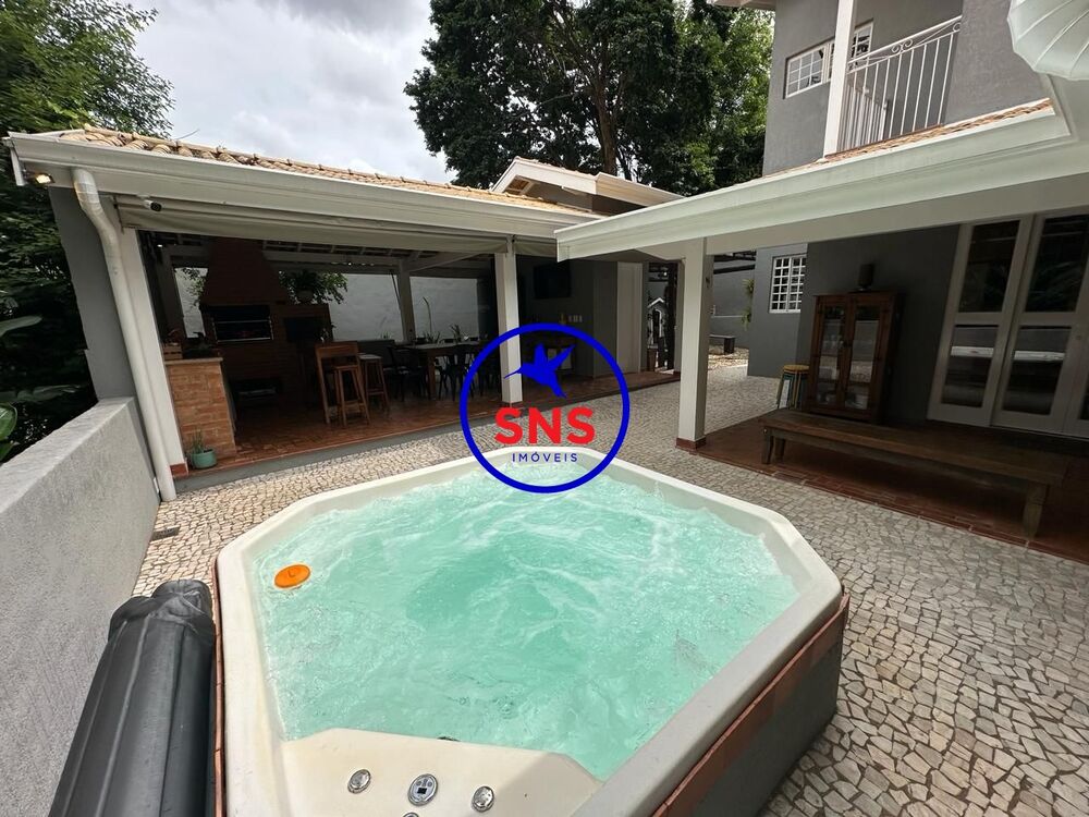Casa de Condomínio à venda com 3 quartos, 603m² - Foto 3