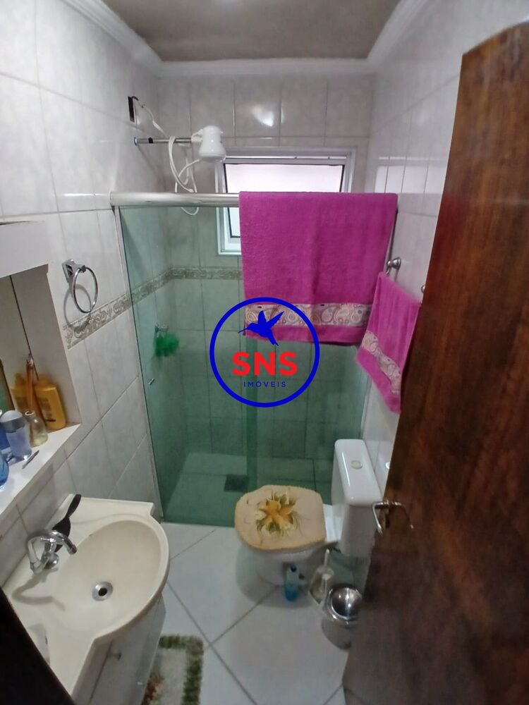 Casa à venda com 6 quartos, 210m² - Foto 7