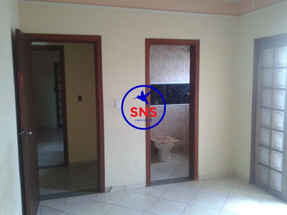 Casa à venda com 4 quartos, 225m² - Foto 5