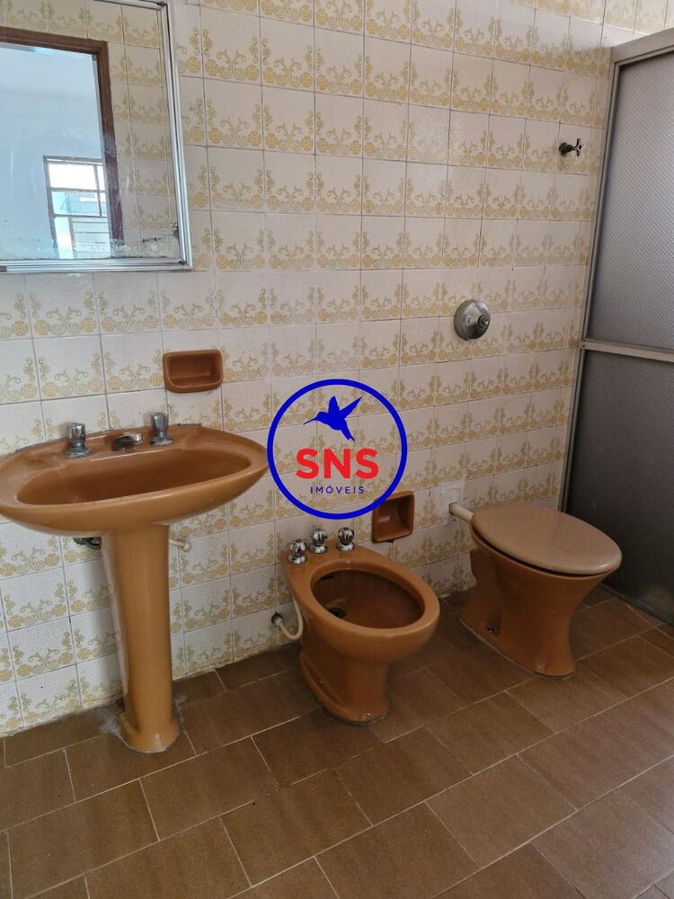 Casa, 3 quartos, 183 m² - Foto 1