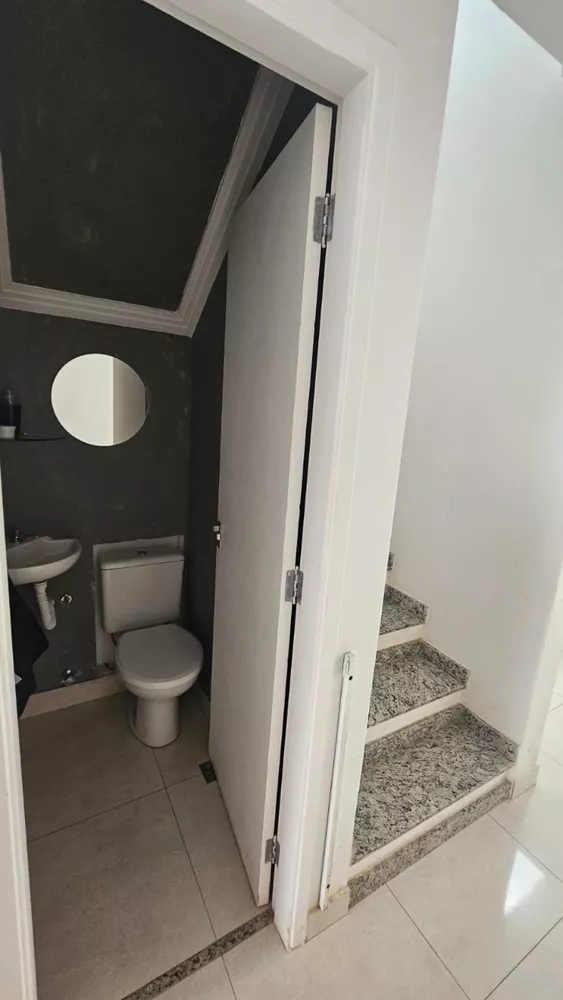 Casa à venda com 3 quartos, 130m² - Foto 4