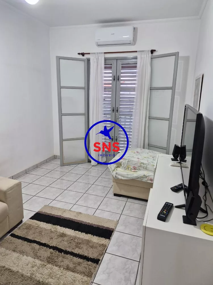 Casa, 3 quartos, 225 m² - Foto 2