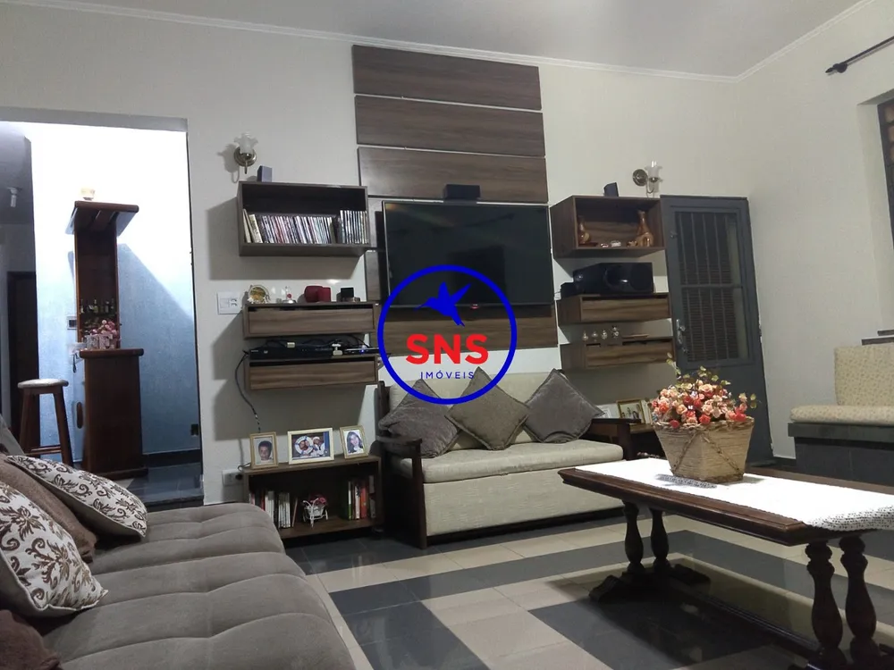 Casa, 3 quartos, 293 m² - Foto 2