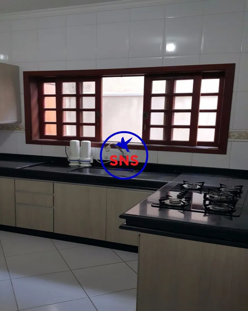 Casa, 3 quartos, 210 m² - Foto 11