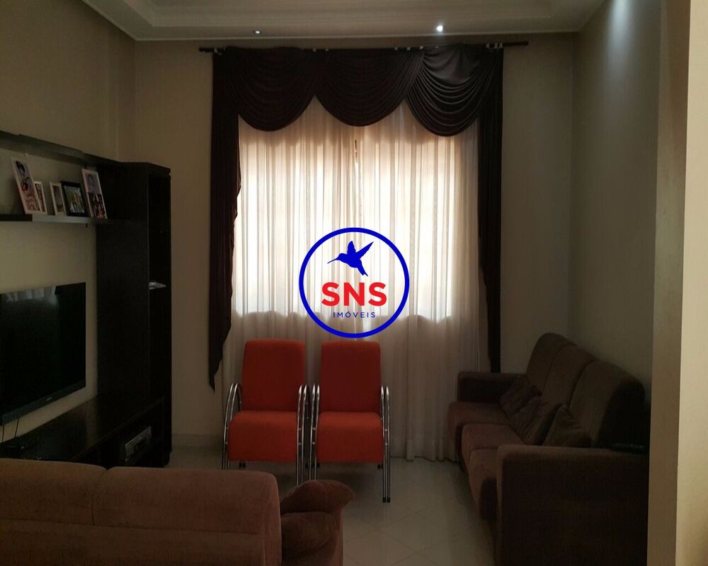 Casa, 3 quartos, 210 m² - Foto 4