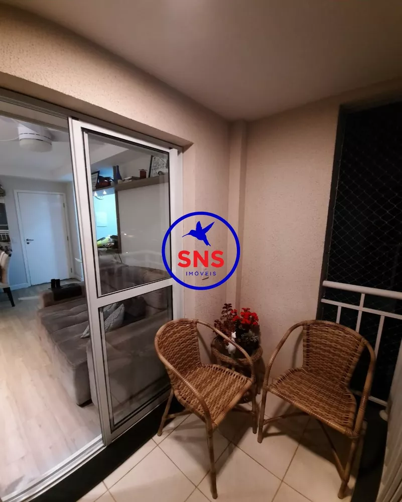 Apartamento à venda com 2 quartos, 68m² - Foto 3