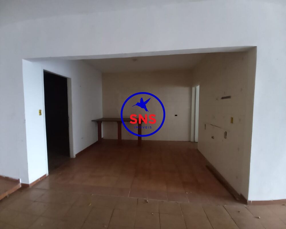 Casa, 3 quartos, 250 m² - Foto 4