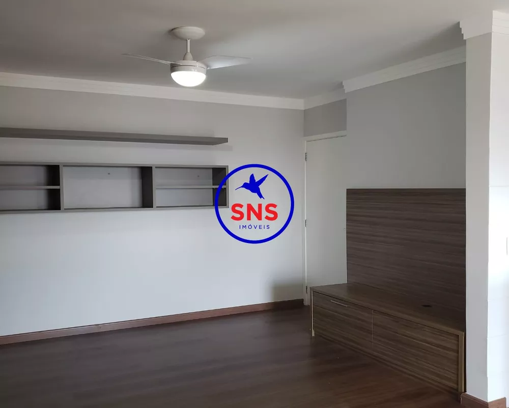 Apartamento à venda com 3 quartos, 80m² - Foto 1