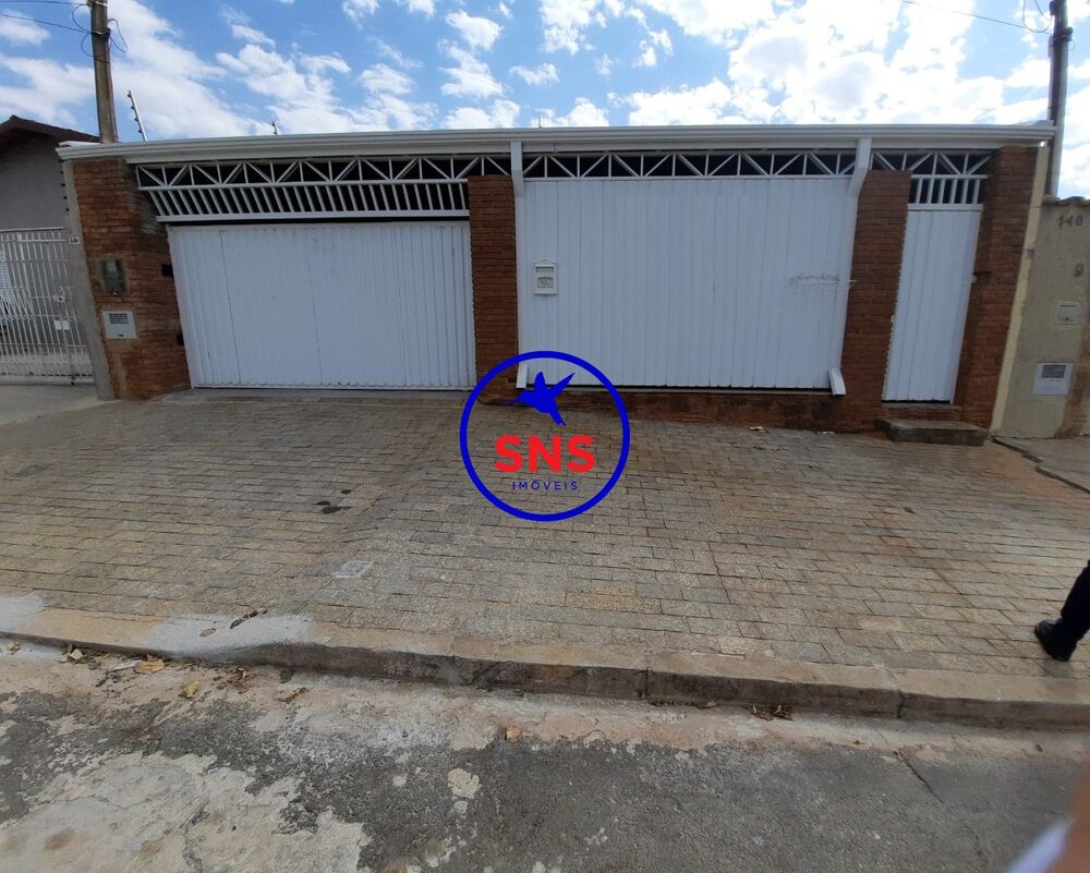 Casa, 3 quartos, 223 m² - Foto 1