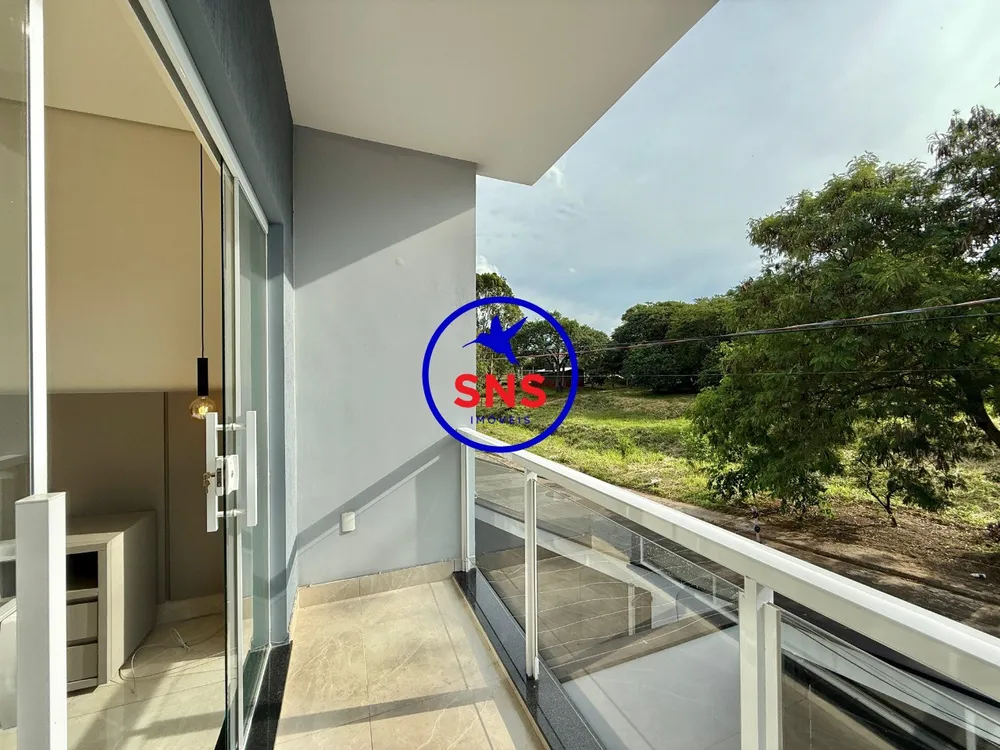 Sobrado, 8 quartos, 300 m² - Foto 2