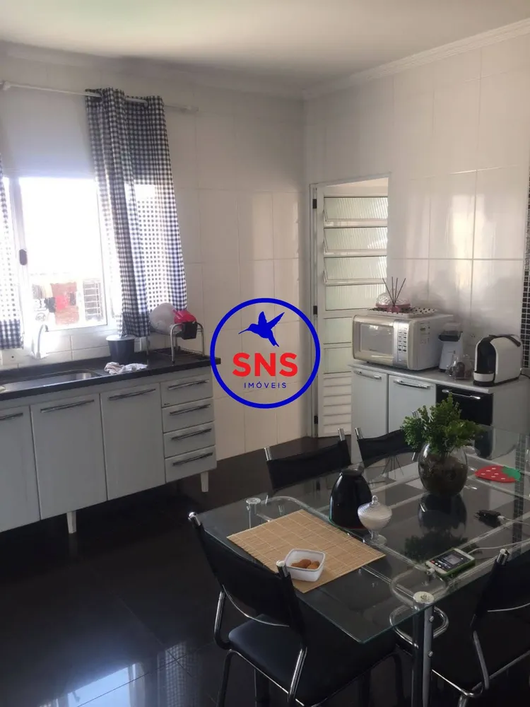 Casa, 3 quartos, 250 m² - Foto 16