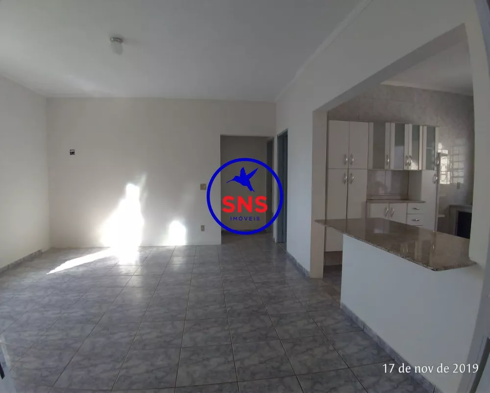 Casa à venda com 2 quartos, 120m² - Foto 4