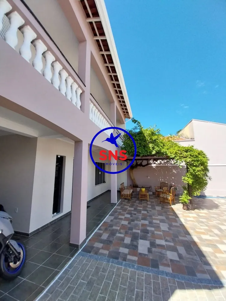 Casa, 3 quartos, 174 m² - Foto 1