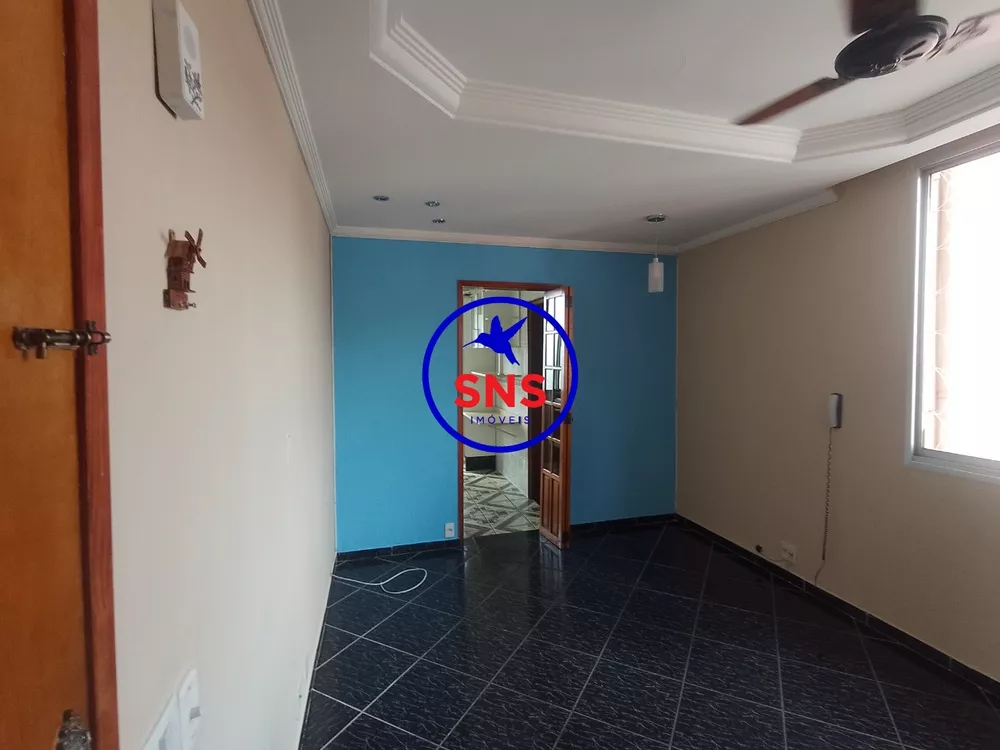 Apartamento à venda com 2 quartos, 60m² - Foto 2