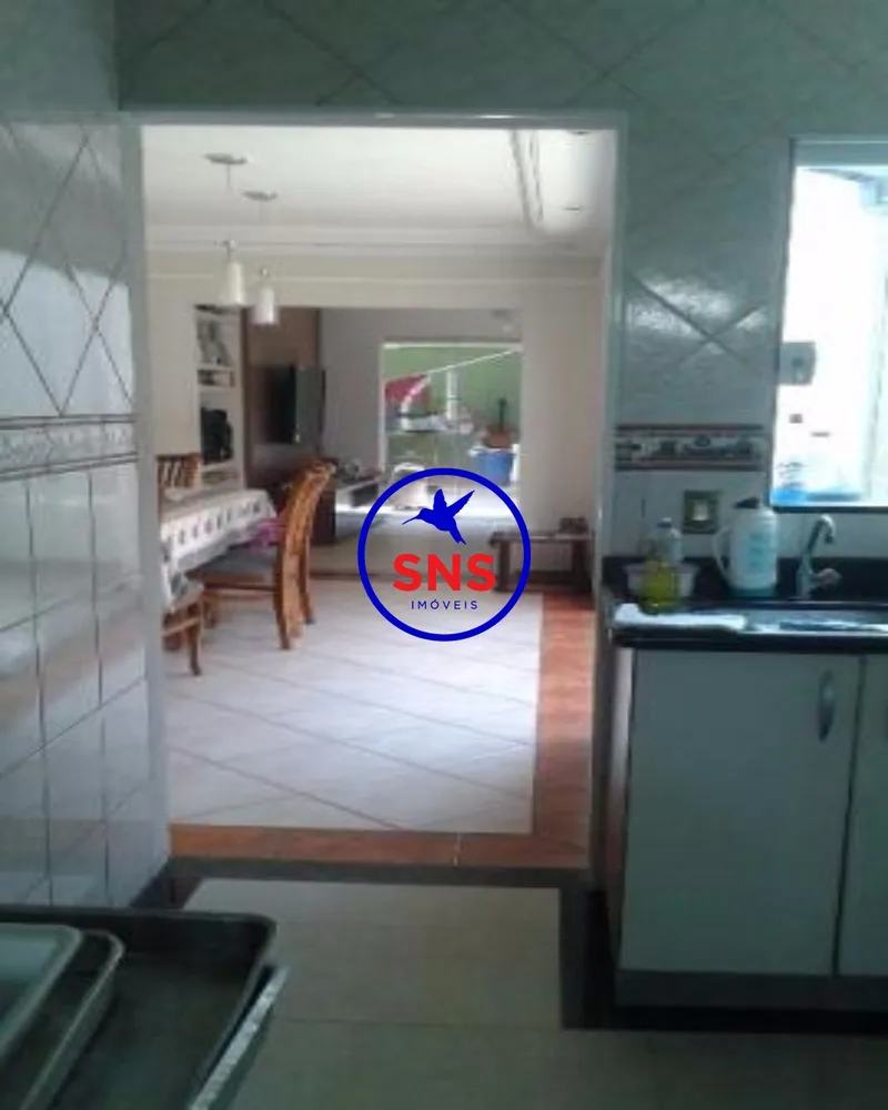 Casa, 2 quartos, 200 m² - Foto 4