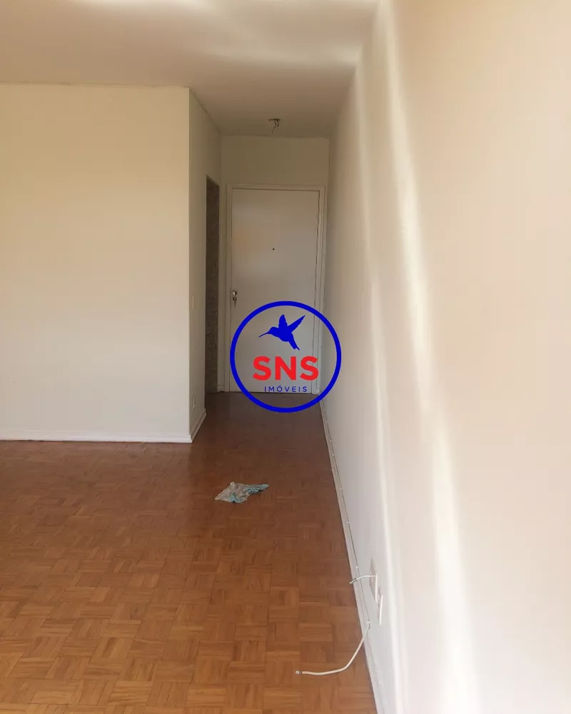 Apartamento à venda com 3 quartos, 105m² - Foto 2