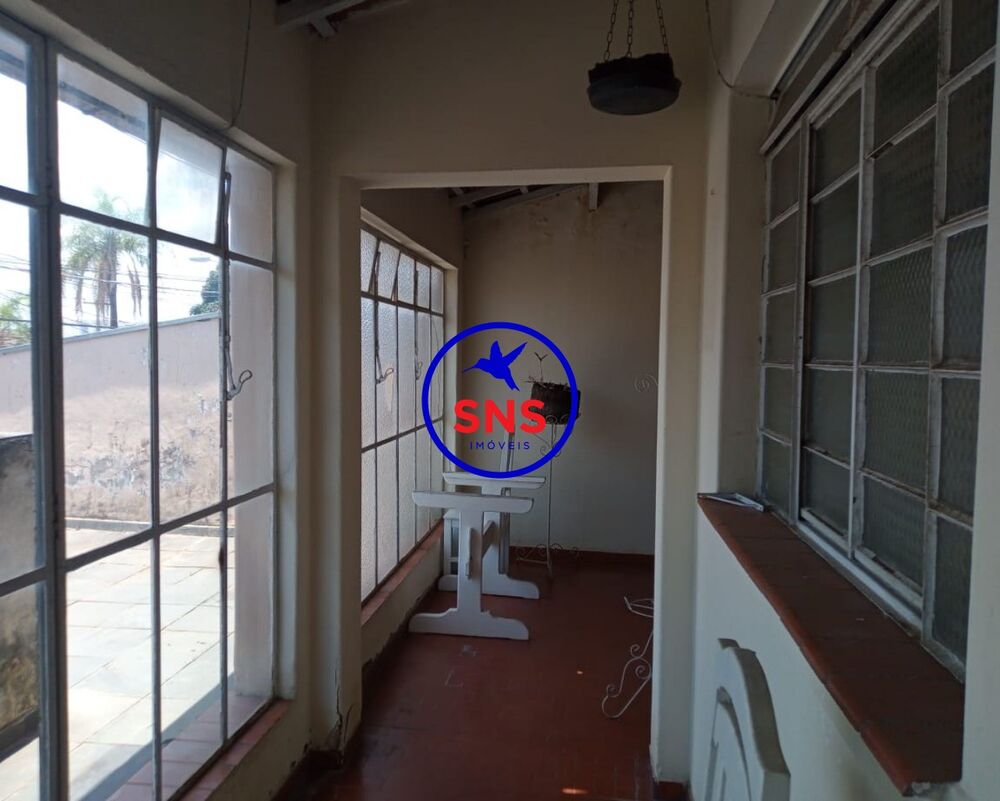 Casa, 5 quartos, 336 m² - Foto 3