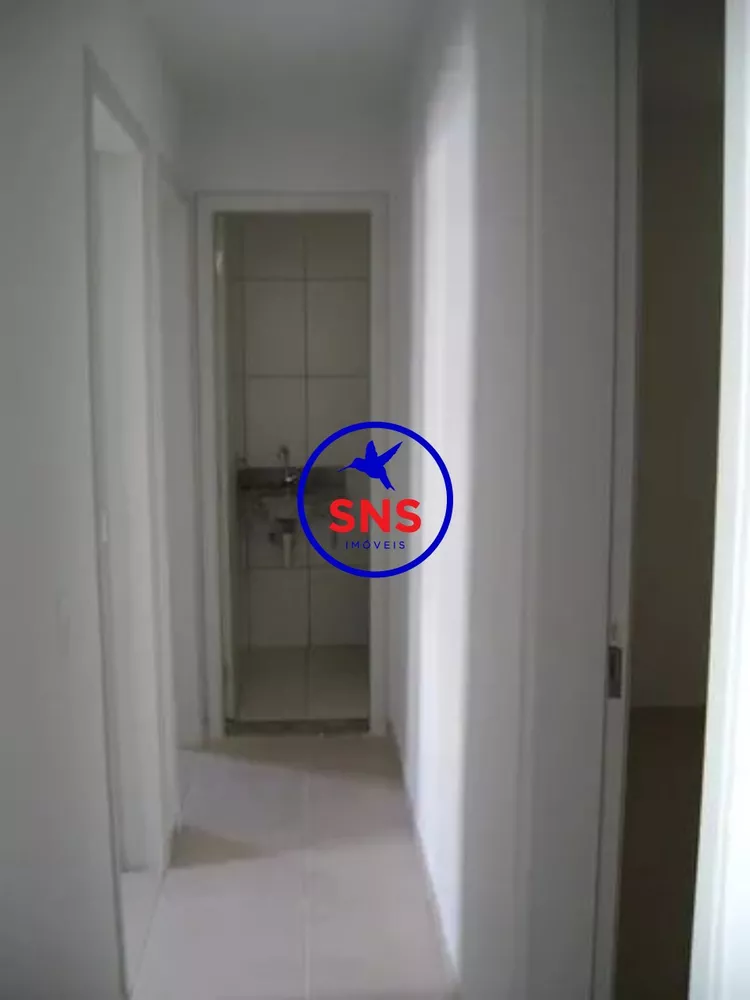 Apartamento à venda com 3 quartos, 60m² - Foto 3