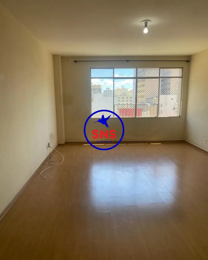 Apartamento à venda com 2 quartos, 142m² - Foto 1