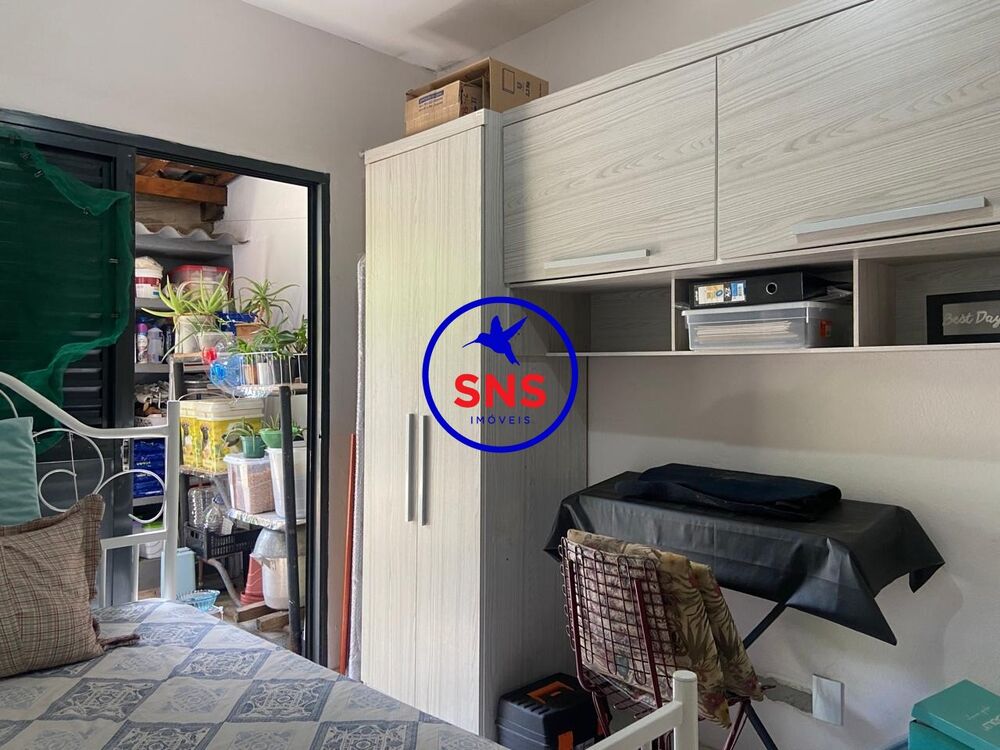 Casa, 4 quartos, 188 m² - Foto 1