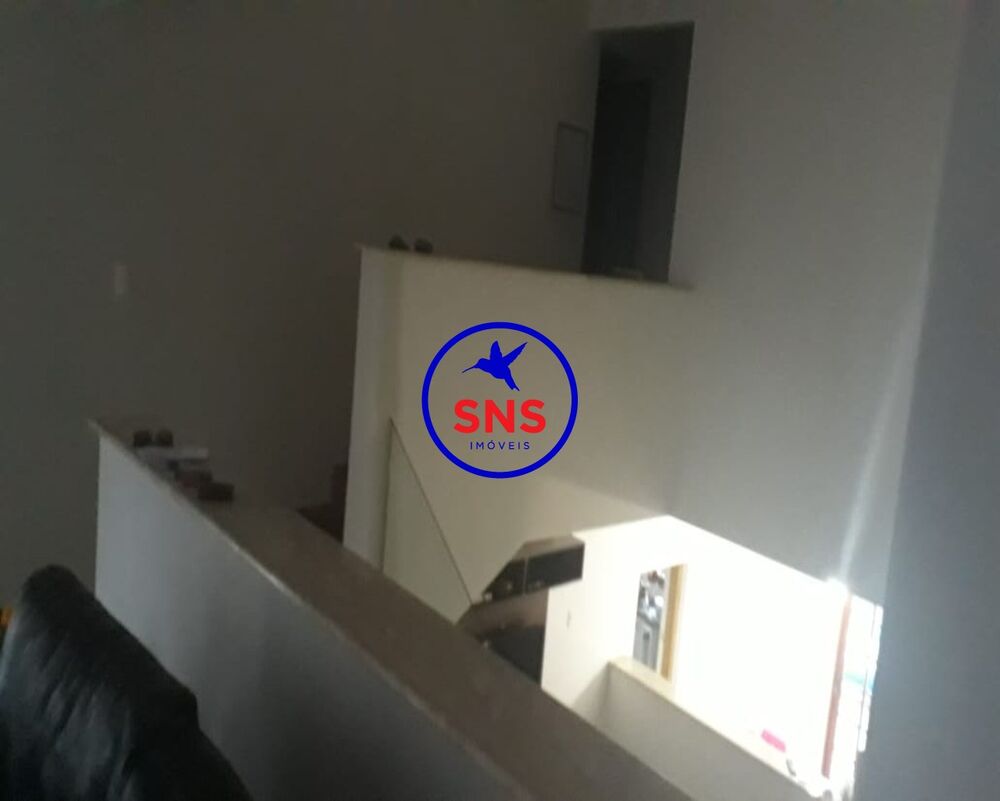 Casa, 3 quartos, 220 m² - Foto 1