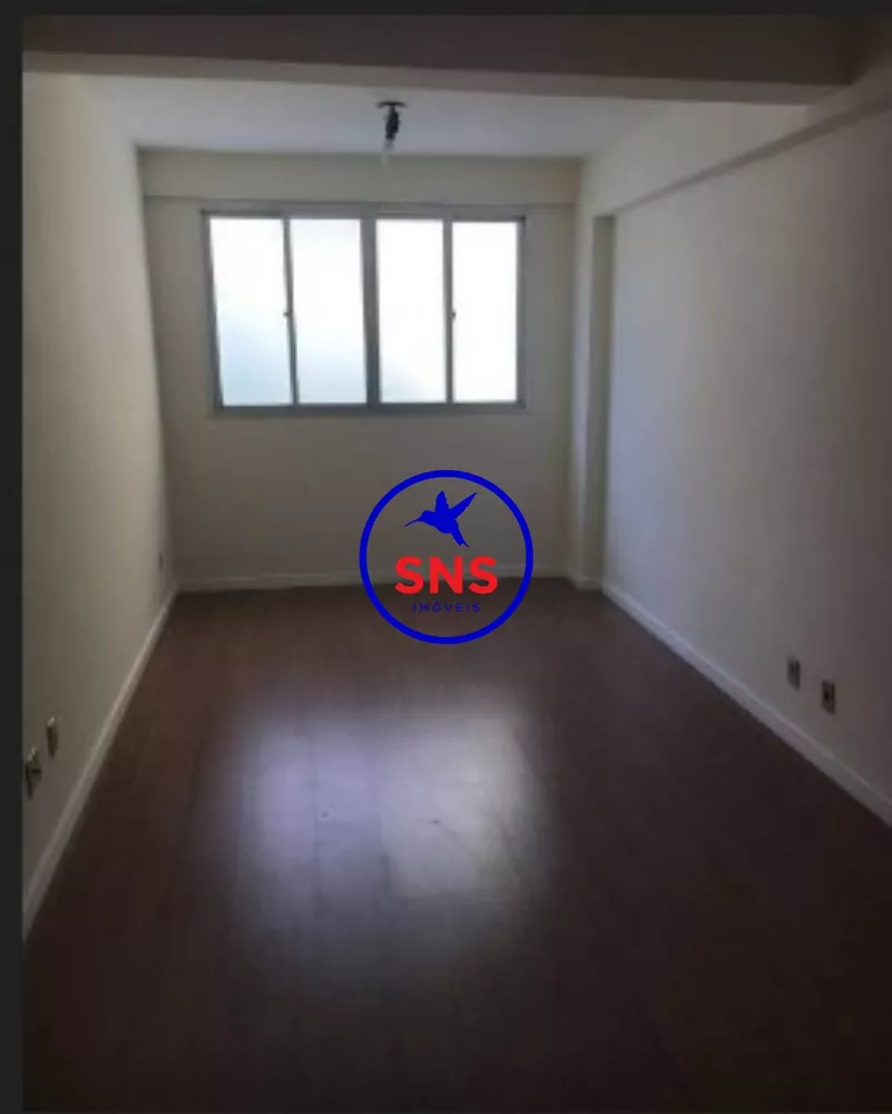 Apartamento à venda com 1 quarto, 32m² - Foto 1