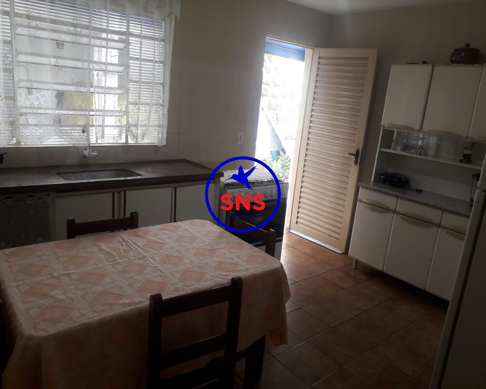 Casa, 3 quartos, 200 m² - Foto 9