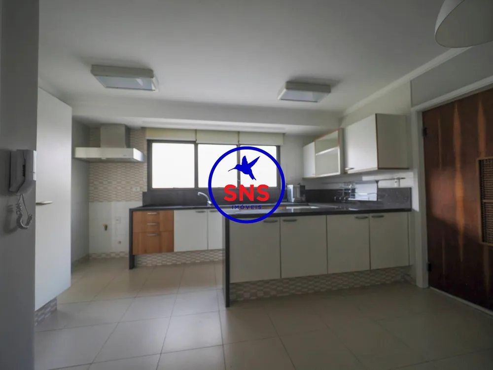 Apartamento, 4 quartos, 226 m² - Foto 2