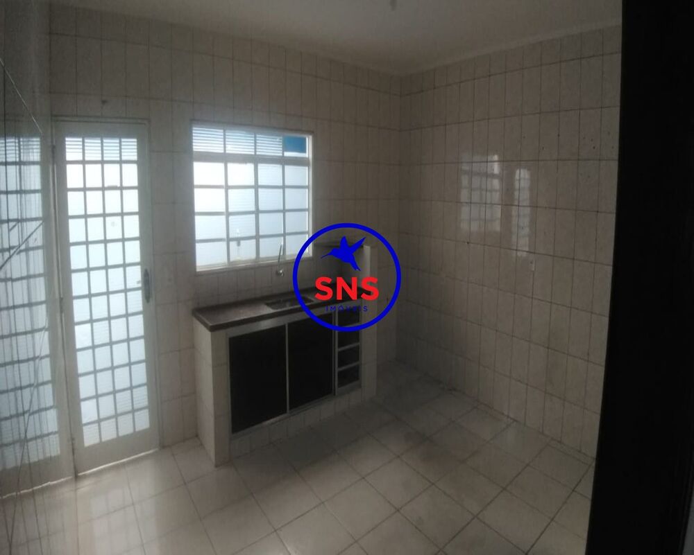 Casa, 4 quartos, 200 m² - Foto 13