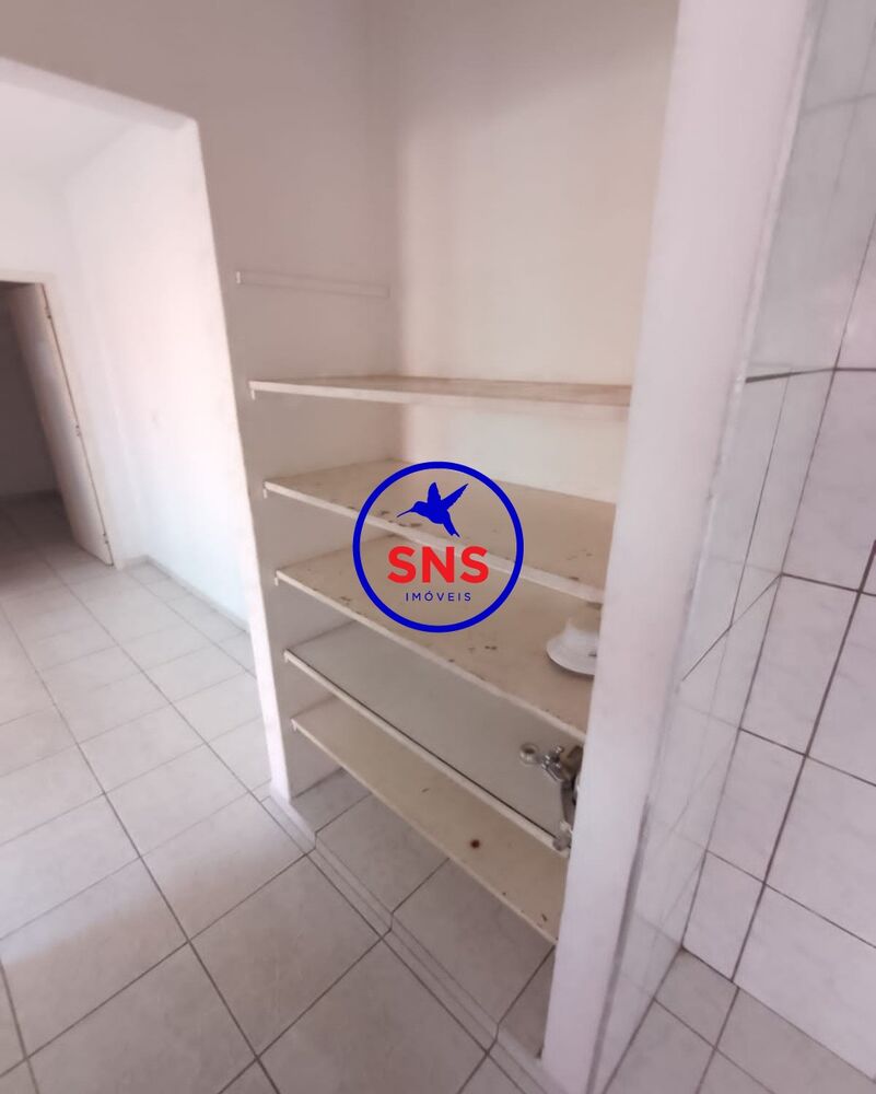Casa à venda com 2 quartos, 353m² - Foto 8